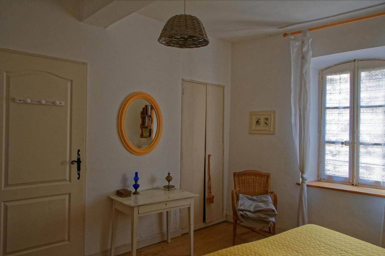 Maison Rives - Village Du Livre De Montolieu מראה חיצוני תמונה